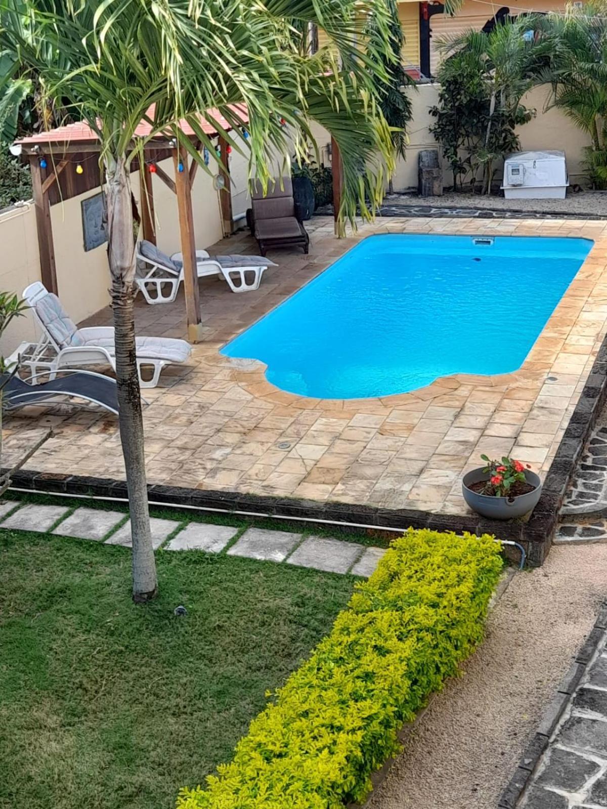 Villa Santa Avec Piscine Et Jardin Pointe aux Piments Eksteriør bilde